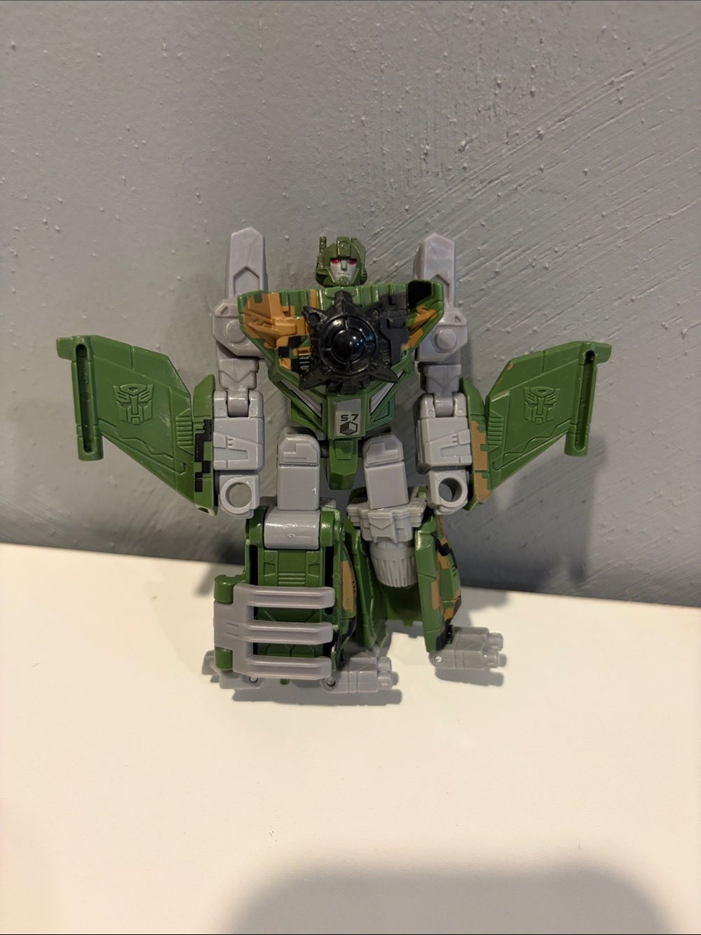 Hasbro Transformers air raid scout class 2007 incomplete